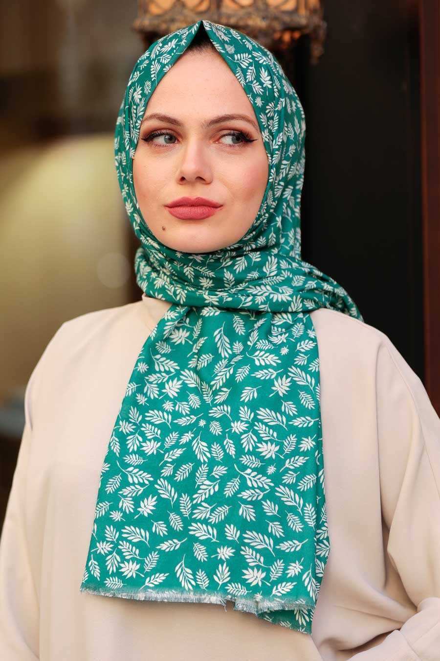 Hijab print deals